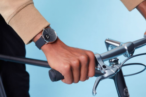 Withings Scanwatch 42mm aktivitásmérő óra fekete (HWA09-model 4-All-Int)